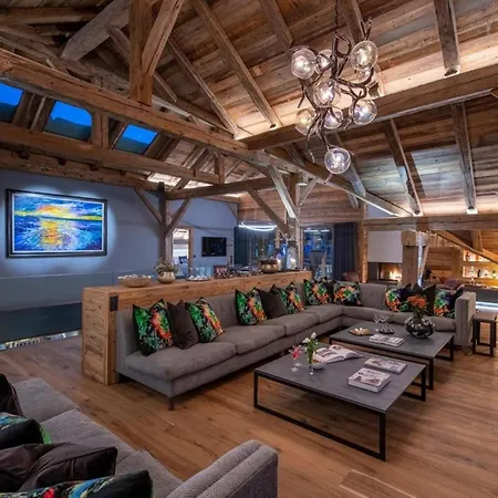 Chalet De Vacances - - Piscine Et Spa Megeve